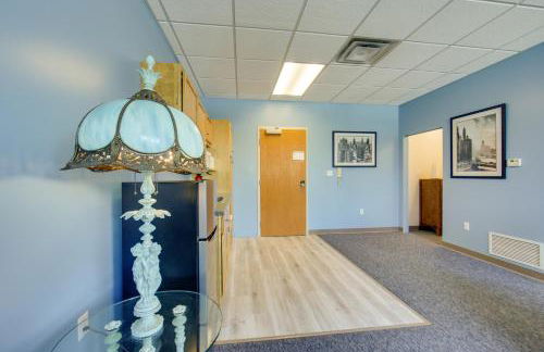 Conference Center and Pond New Kensington Apartment - Foto 9