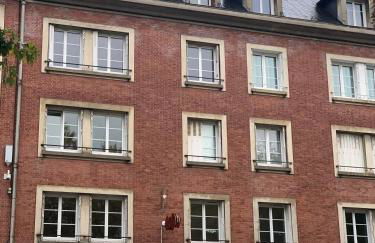 Appart plein centre, vue cathédrale, fibre - Photo 10