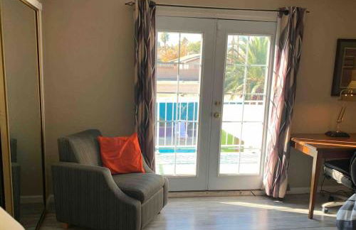 Alicia Alibi vintage Vegas pool house - Foto 68