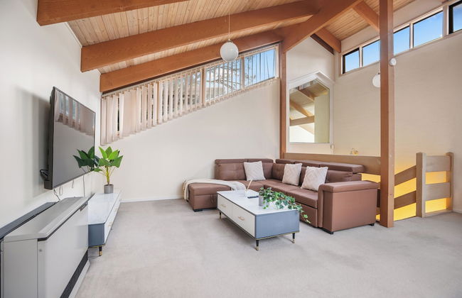 Stylish Retreat at Wheelers Hill 5BRM - Foto 28