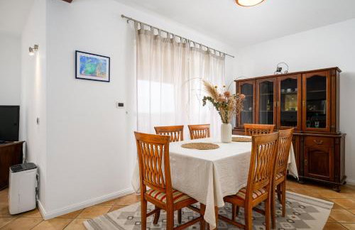 Family Apartment Monsa in Porec - Photo 6