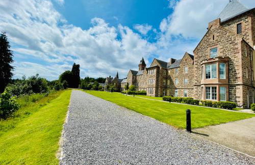 Great Glen Townhouse Inverness - Entire 3 Story Townhouse - Photo 32