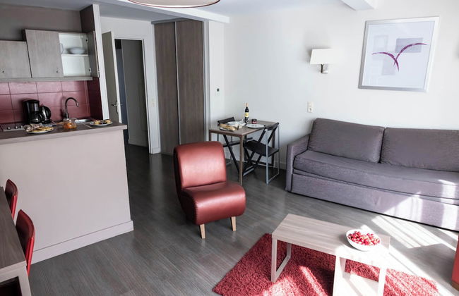 B&B HOME Caen Centre Gare - Foto 14