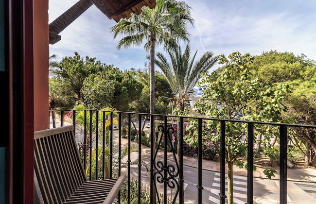 Luxury 2-bed Apartment Elviria - Pool, Sauna & gym - Foto 23