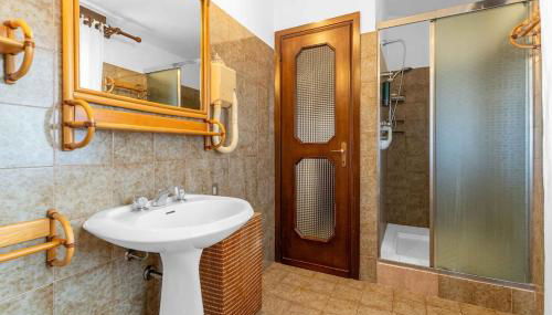 Unipol Forum- Concerts e Olympics- Villa Betulla - Foto 4