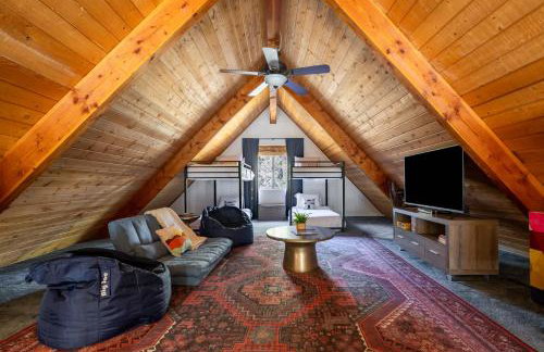 Cozy Chalet in the Pines - Foto 38