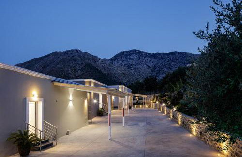 Family Friendly Basilicata Attali villa Private Pool,Children area - Foto 51