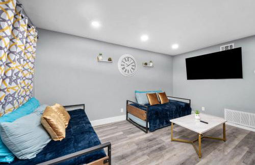 Cozy 1BR King Bed with Pool and Free Park - Foto 5