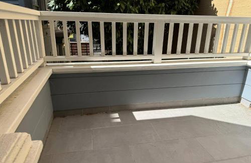 Amazing, Sunny, and Spacious! Steps to Campus! - Photo 26