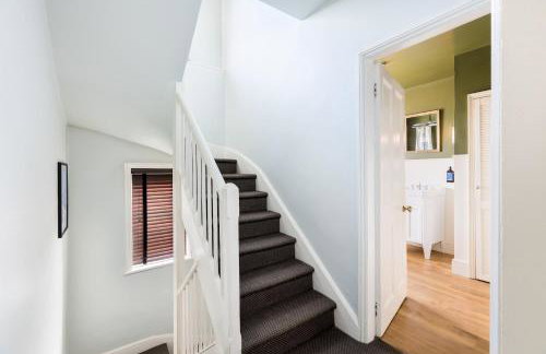 Stunning 2-bed Townhouse in Moreton-in-Marsh - Pass the Keys - Foto 21