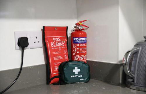 Elegant & Serene 3-BR Retreat Minutes from Heathrow Airport-London- Slough central-Legoland-Ascot-Windsor for Contractors-Families-Relocators-Businesses - Foto 20