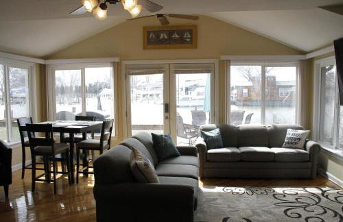 Swan River Haven off the Swan Creek with or without Pontoon and Jetskis - Foto 8