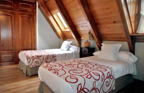 Apartamentos Deth Camin Reiau - Photo 32