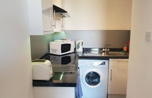 Stylish City Apartment - Near Haymarket, Walk to Castle and Princes Street - Foto 18