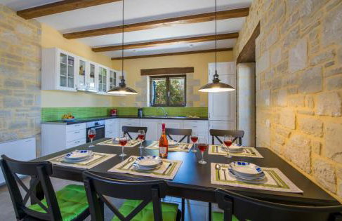 Villa Aliki - Traditional stone house with maximum privacy and stunning views ! - Foto 2