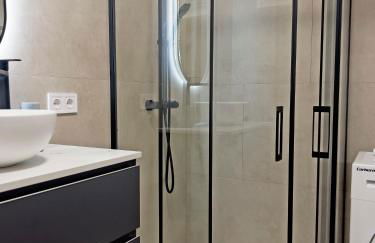 New Skyline Studio & Terrace - Photo 23