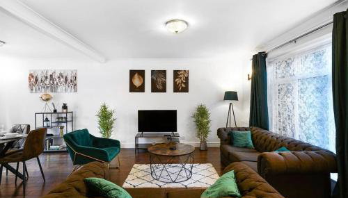 Loughton 3 Bedroom Sleeps 5 by BSE Homes - Foto 2