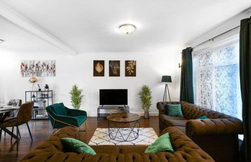 Loughton 3 Bedroom Sleeps 5 by BSE Homes - Foto 2