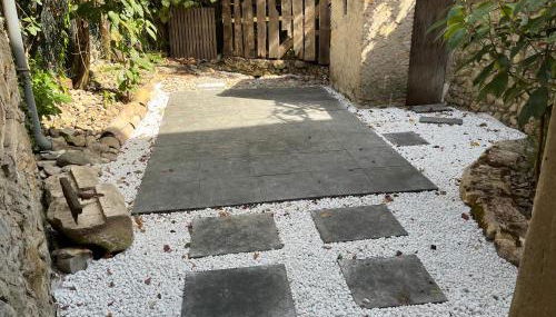 Logement atypique tout en pierre - Foto 4