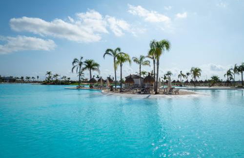 Almendro Villa 2V12 with heated pool at Santa Rosalia Resort - Foto 8