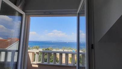 Apartments Zvone,place by the sea - Foto 3