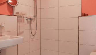 Urlaub in der Glückskoje - 2 SZ, Wintergarten, Haustiere willkommen - Foto 5, Shower