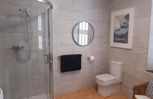 Sanderling - Grade 2 Listed Georgian Townhouse by the sea - Photo 26