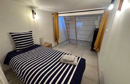 Chez Camille & Emma - Loft Climatisé - Foto 12