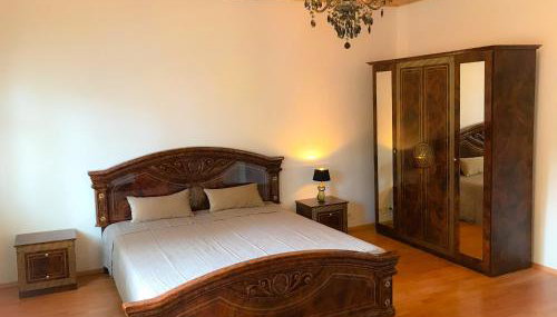 "Casa20200" 2 x Apartments je 150qm für Business, Familien, Gruppen, Handwerker 15min von BERLIN, Erdbeerhof, Outlet B5, 5min vom See Falkensee !! 2 Apartment each 150qm for BUSINESS , FAMILIES 15min from BERLIN!! - Foto 3