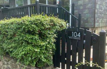 Betty’s Hideaway - Photo 3