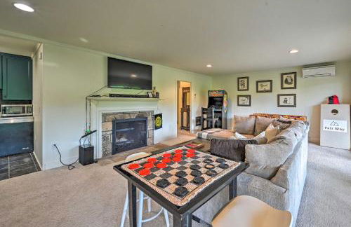 Cashiers Retreat with Fireplace and Mtn Views! - Foto 12