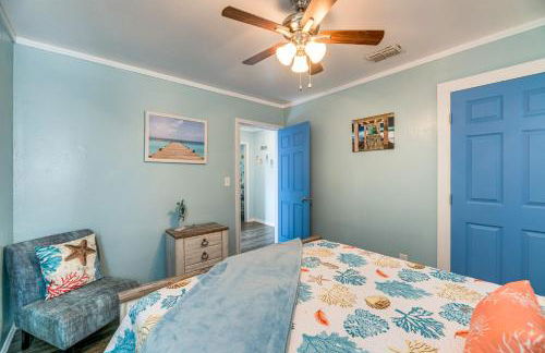 2 Mi to Redfish Bay Aransas Pass Home with Fire Pit - Foto 13