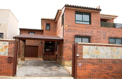 TOLEDO ENCANTADO Piscina y BBQ privada 2,5 km de Puy du Foy - Foto 72