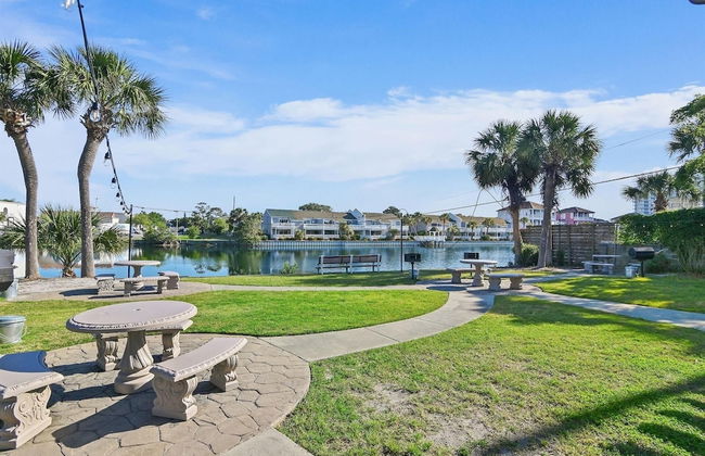 Shoreline Towers 1063 2 Bedroom Condo by RedAwning - Foto 53