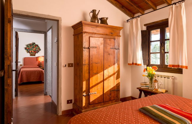 La Piazza di San Donato - Photo 4