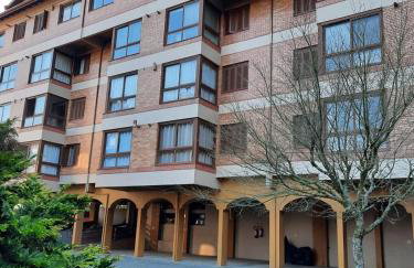 Charmoso Apartamento em Gramado - Foto 1