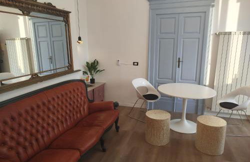 HERITAGE HOUSE City Center -ENTIRE APARTMENT- - Foto 7