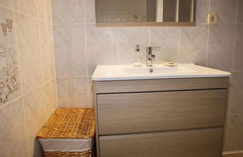 At151 Flat with Airco,building in front of the beach - Foto 6