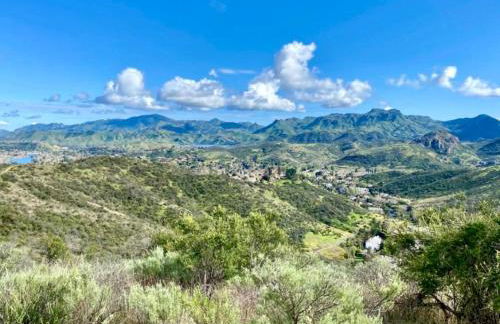 Luxury Pool View Spa Suite-Massage Chair-Steam Sauna-Welcome Champagne ! - Foto 21