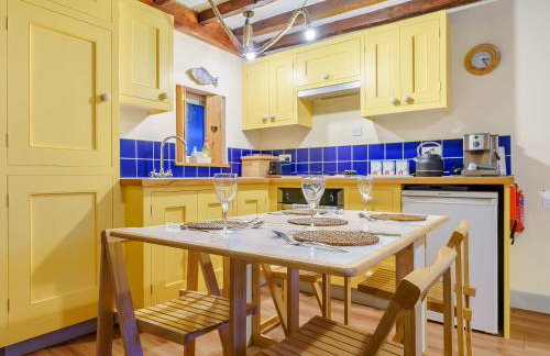 Sayers Yard - Photo 9