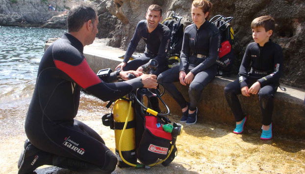 PADI Scuba Diving Course - Photo 3