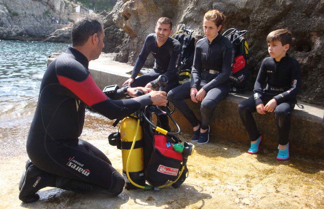 Bautismo de buceo en la costa de Ciudadela - Foto 4