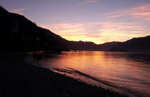 Apartment A lago private beach and parking - Foto 50