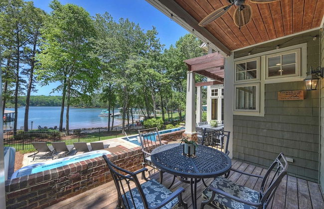 Boathouse Cove by Avantstay Pool + Swim Dock Hot Tub - Foto 55