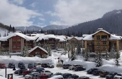 Stunning at Solitude, Steps from Chair Lift, East #103 - Foto 20