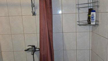 Quiet Room - Photo 5, Shower