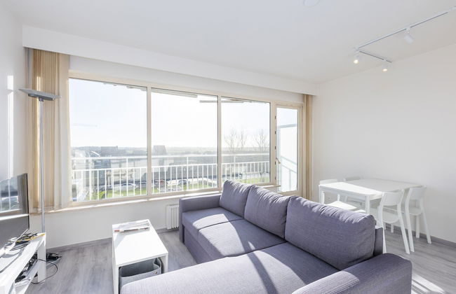 Modern, Renovated Studio With Open Views - Foto 8