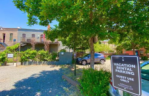 The Penthouse Loft in the Heart of Old Town! - Foto 59