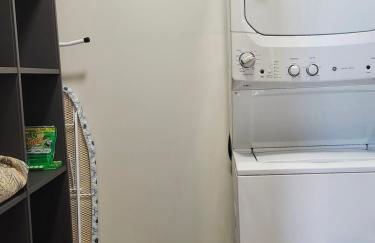 Modern apartment overlooking a Historic Downtown - Foto 3