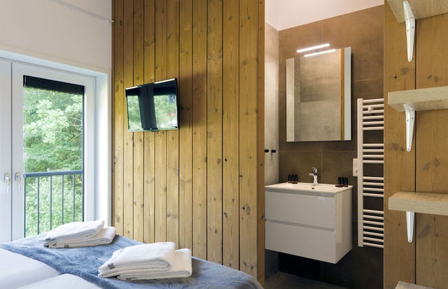 Lodge in Vlissingen Near North Sea Beach - Photo 3